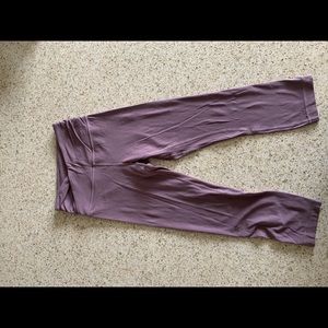 Lululemon cross waist cropped leggings